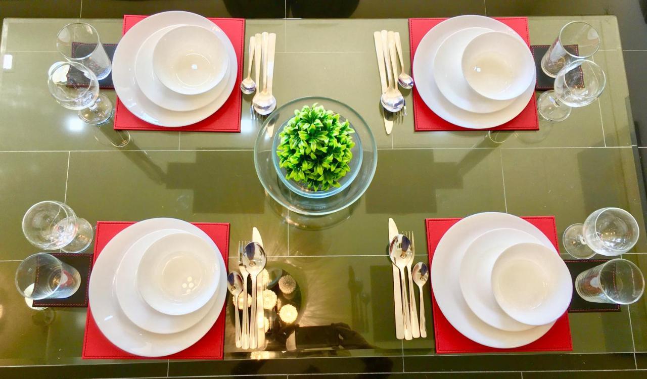 London 2 Bedroom Apartment, Kitchen, Reception And Private Garden المظهر الخارجي الصورة